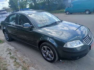 Авто Volkswagen Passat Sedan 2005 № 8776096
