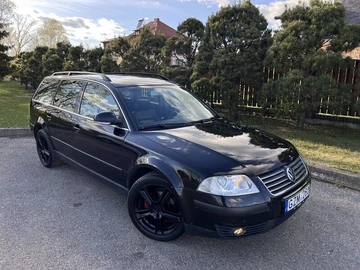 Авто Volkswagen Passat Variant 2003 № 8776208