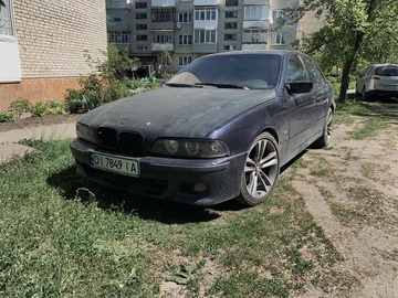 Авто BMW 5 Серия 2001 № 8776510