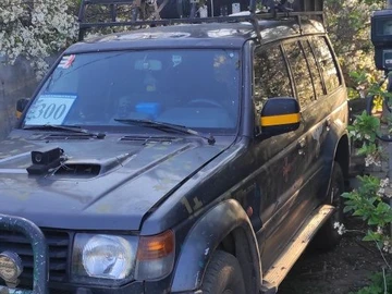 Авто Mitsubishi Pajero 1998 № 8776579