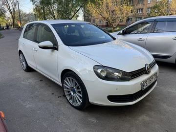 Авто Volkswagen Golf 2011 № 8776601