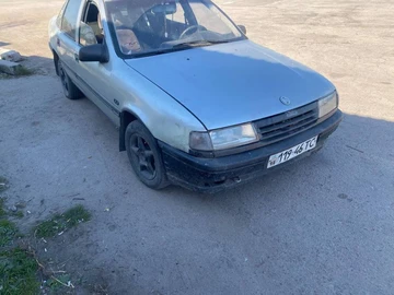 Авто Opel Vectra 1990 № 8776720