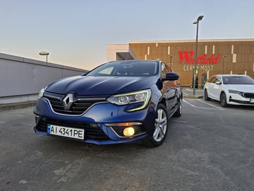 Авто Renault 4 2018 № 8776764
