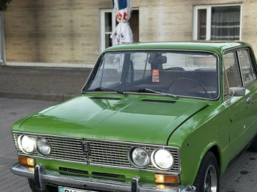Авто ВАЗ 2103 1983 № 8776792