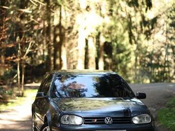 Авто Volkswagen Golf 2001 № 8776816