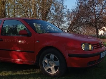 Авто Volkswagen Golf 2000 № 8777085