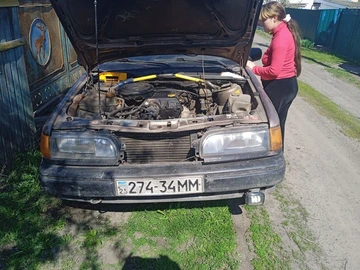 Авто Ford Canyon 1989 № 8777095