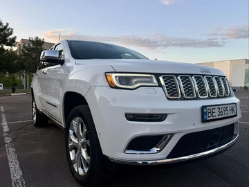Авто Jeep Grand Cherokee 2019 № 8777103