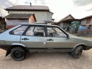 Авто ВАЗ 21093 1990 № 8777204