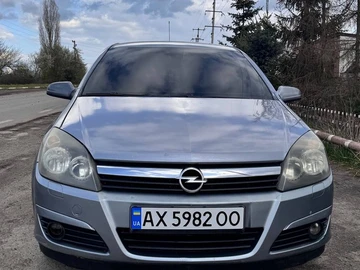 Авто Opel Astra 2004 № 8777537