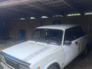 Авто ВАЗ 2107 1999 № 8777559