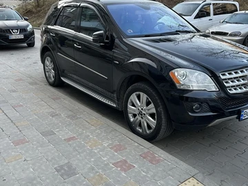 Авто Mercedes Ml Серия 2010 № 8777609