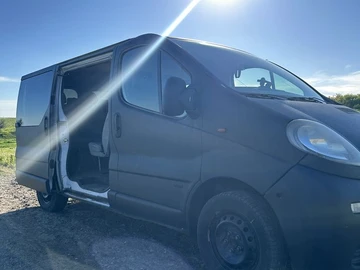 Авто Opel Vivaro 2004 № 8777693