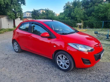 Авто Mazda 2 2010 № 8777698