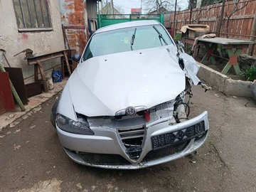 Авто Alfa Romeo 147 2006 № 8777920
