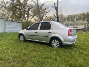 Авто Renault Logan 2011 № 8777933