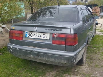 Авто Volkswagen Beetle 1995 № 8777951