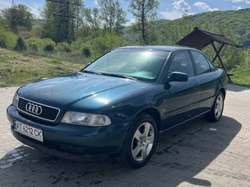 Авто Audi A4 1996 № 8777999
