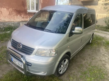 Авто Volkswagen Multivan 2010 № 8778035