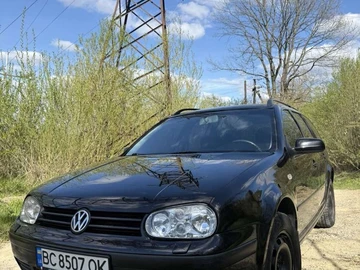 Авто Volkswagen Golf 2001 № 8778130