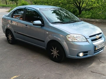 Авто Chevrolet Aveo 2008 № 8778199