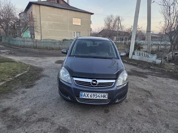 Авто Opel Zafira 2011 № 8778252