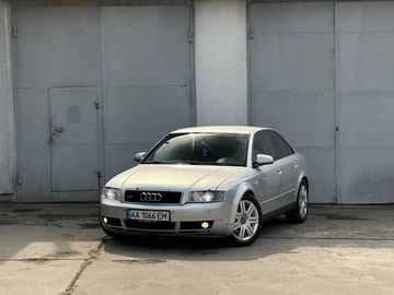 Авто Audi A4 2001 № 8778271