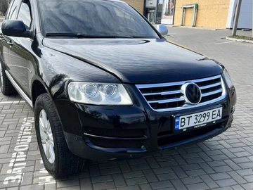 Авто Volkswagen Touareg 2005 № 8778409