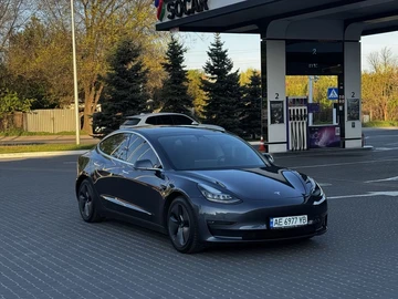 Авто Tesla Model 3 2020 № 8778421