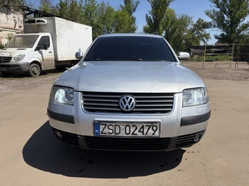 Авто Volkswagen Passat Variant 2003 № 8778469