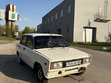 Авто ВАЗ 2105 1989 № 8778737