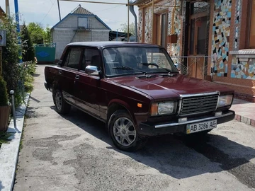 Авто ВАЗ 2107 2005 № 8778753
