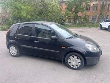 Авто Ford Fiesta 2006 № 8778755
