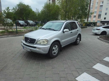 Авто Mercedes Ml Серия 2003 № 8778901