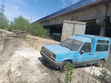 Авто Renault Rapid 1991 № 8779112