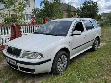 Авто Skoda Octavia 2003 № 8779122