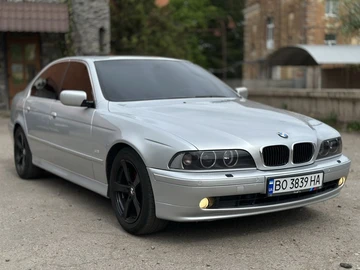 Авто BMW 5 Серия 2002 № 8779127