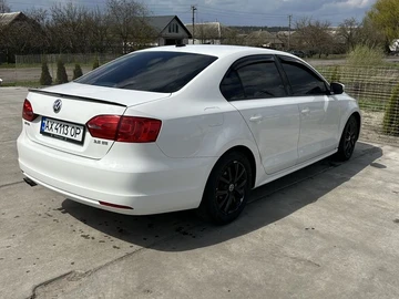 Авто Volkswagen Jetta 2012 № 8779173