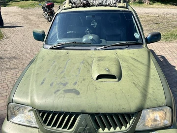 Авто Mitsubishi L 200 2005 № 8779185
