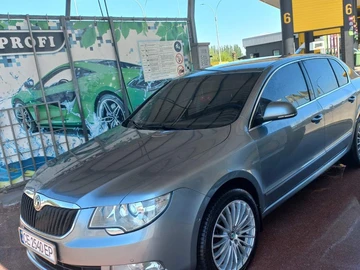 Авто Skoda Superb 2012 № 8779291