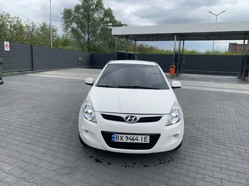 Авто Hyundai I20 2010 № 8779297