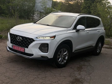 Авто Hyundai Santa Fe 2019 № 8779330