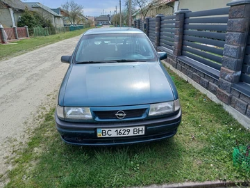 Авто Opel Vectra 1995 № 8779386