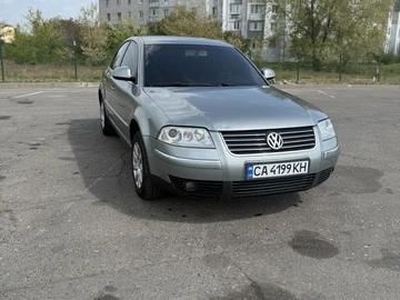 Авто Volkswagen Passat Sedan 2004 № 8779534