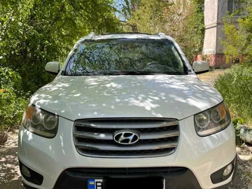 Авто Hyundai Santa Fe 2012 № 8779572