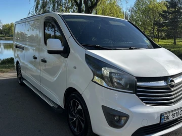 Авто Opel Vivaro 2015 № 8779579