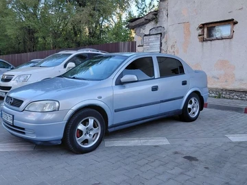 Авто Opel Astra 2005 № 8779612