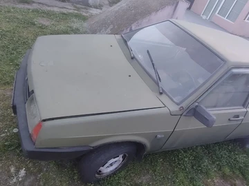 Авто ВАЗ 2109 1991 № 8779619