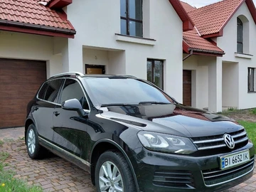 Авто Volkswagen Touareg 2012 № 8779622