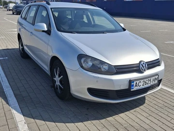 Авто Volkswagen Golf 2010 № 8779709